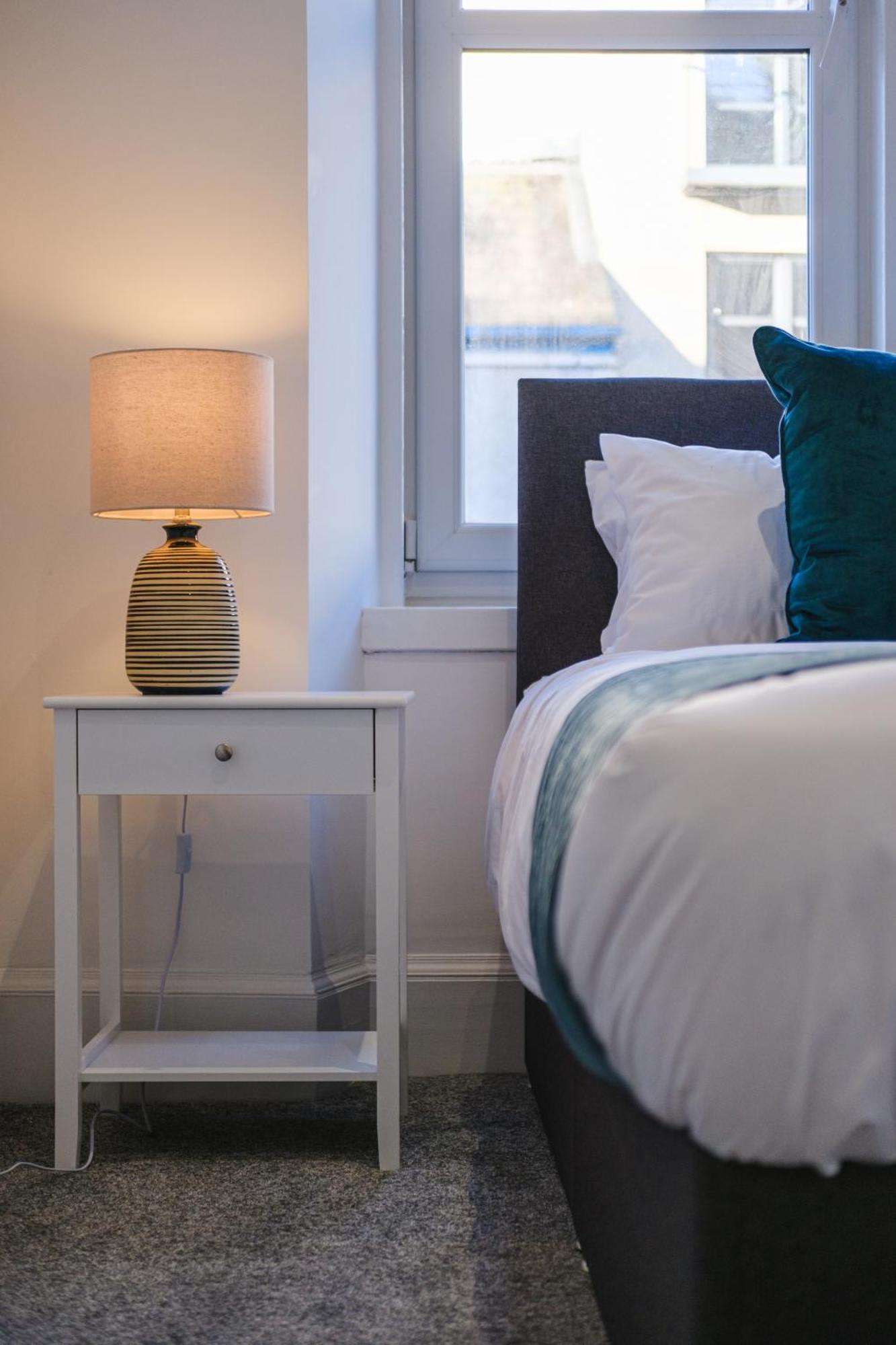 Willowstay - Sja - Modern 2 Bed Apartment Aberdeen